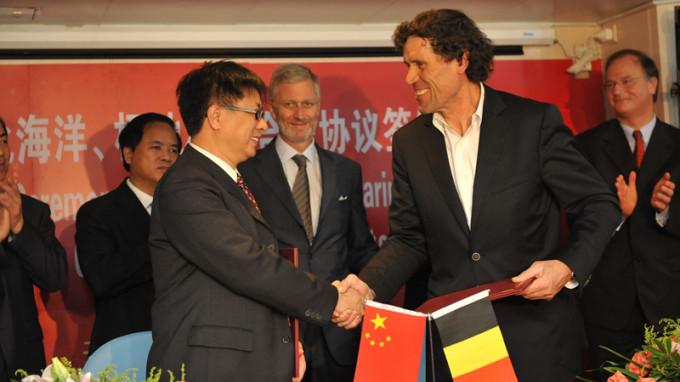 Alain Hubert Signs Collaboration Agreements with Chinese Polar Authorities in Shanghai