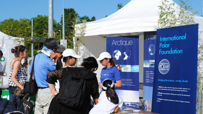 World Environment Day in Geneva: an IPF stand in front of the United Nations