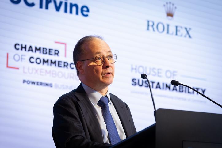 Michel-Étienne Tilemans addressing the audience at the Antarctic Futures Symposium