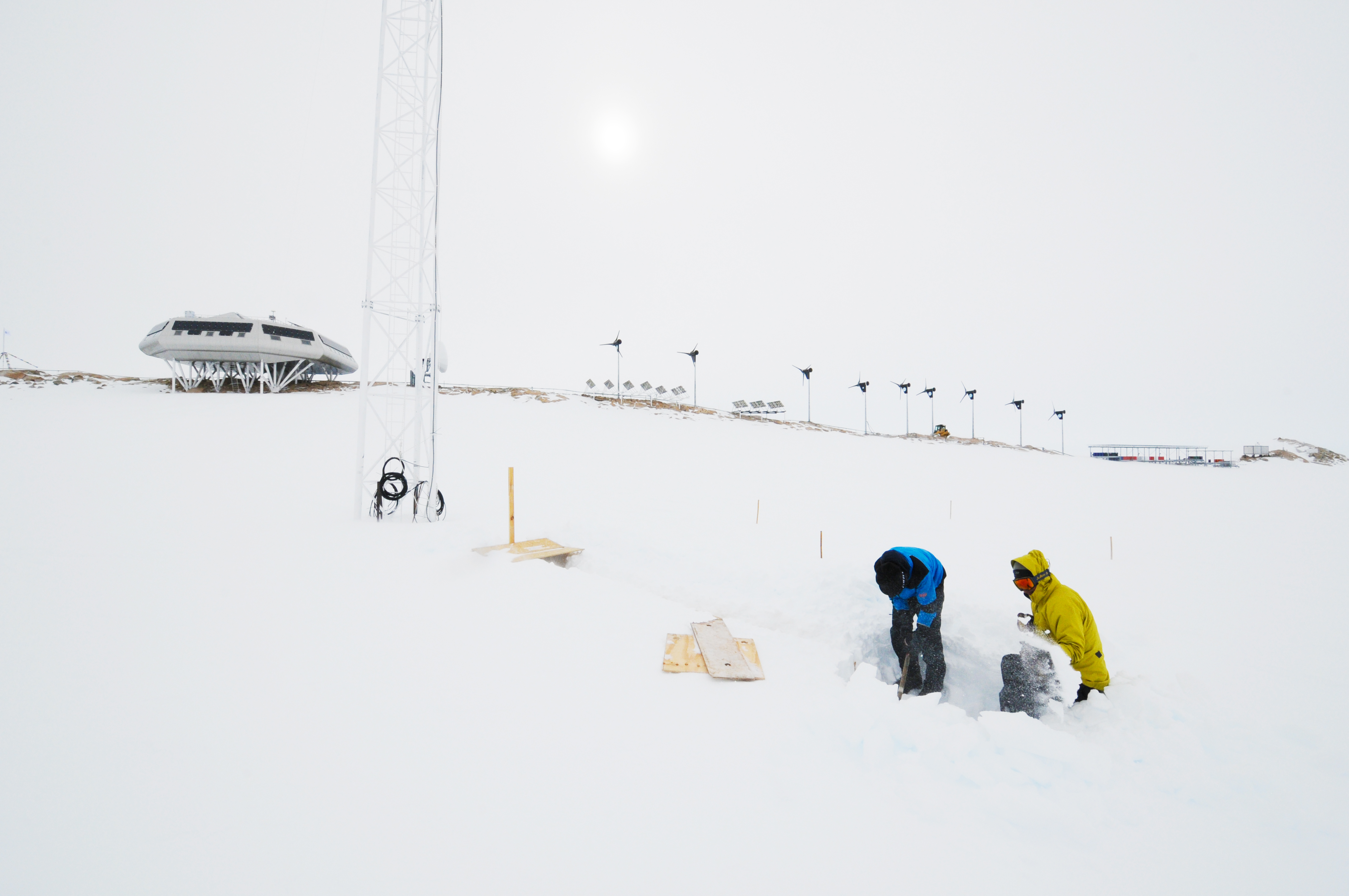Removing snow from EPFL's remote sensing stations near PEA