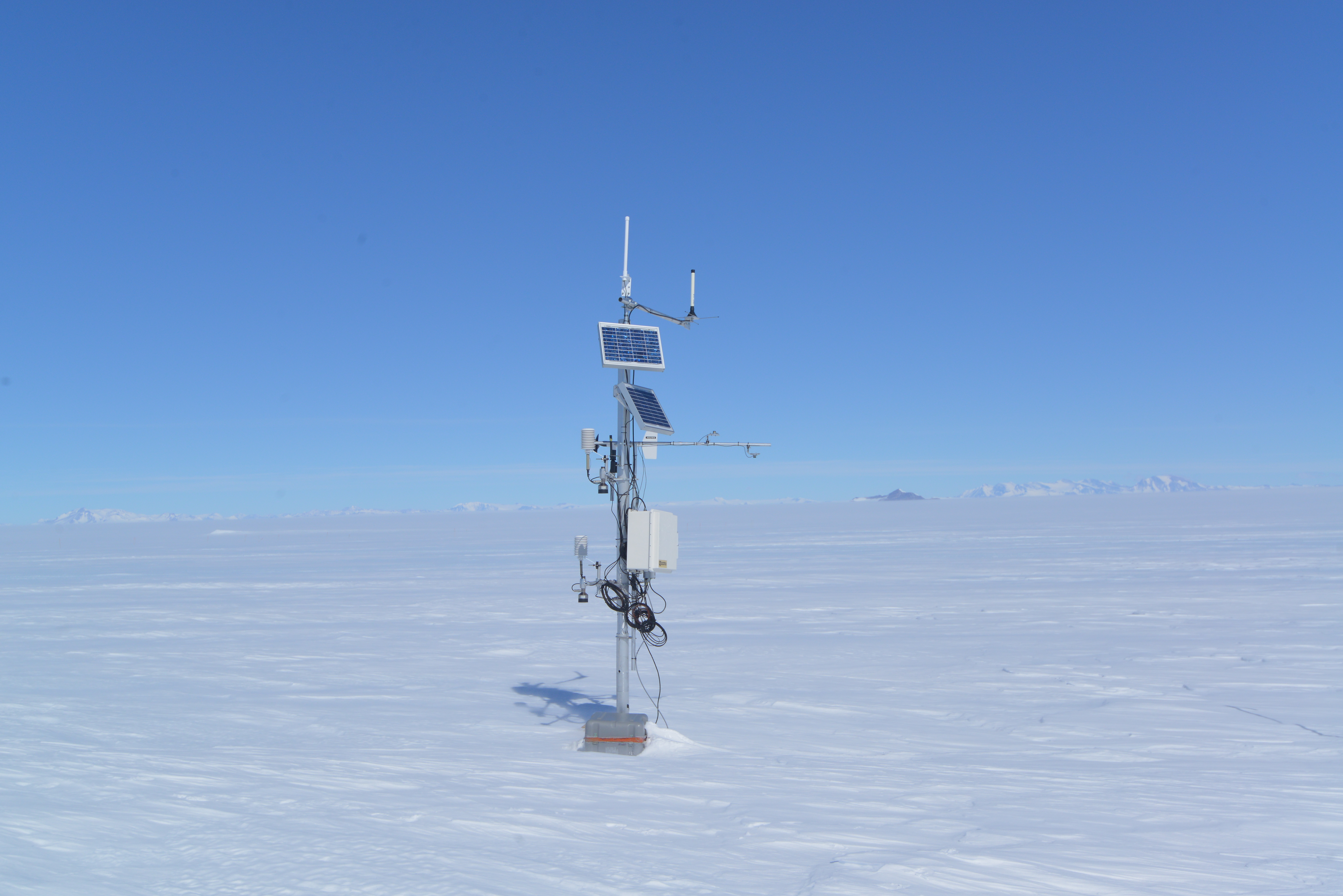 Automatic Weather Station - AWS-BLU