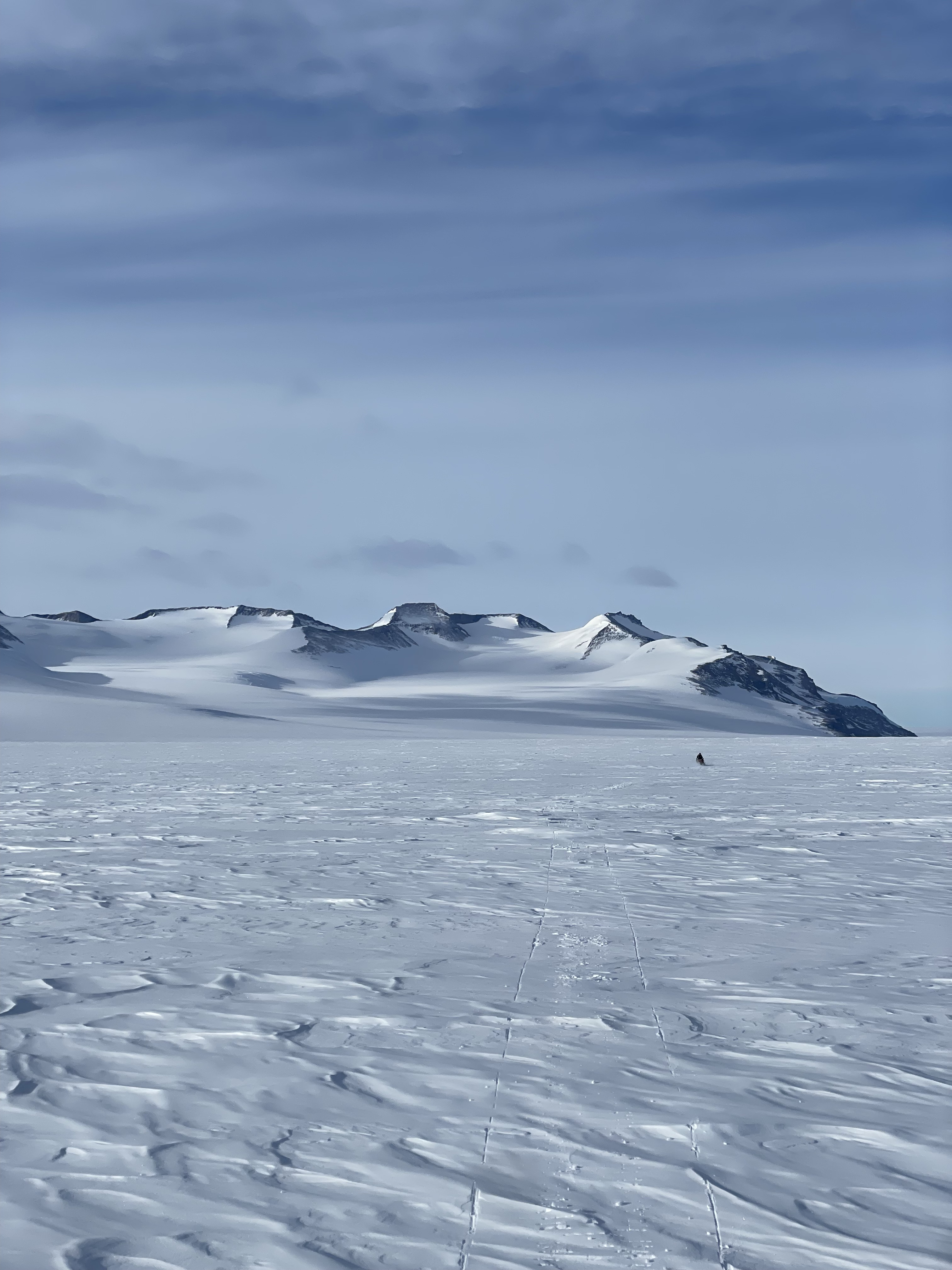 Sør Rondane mountains and snow mobile