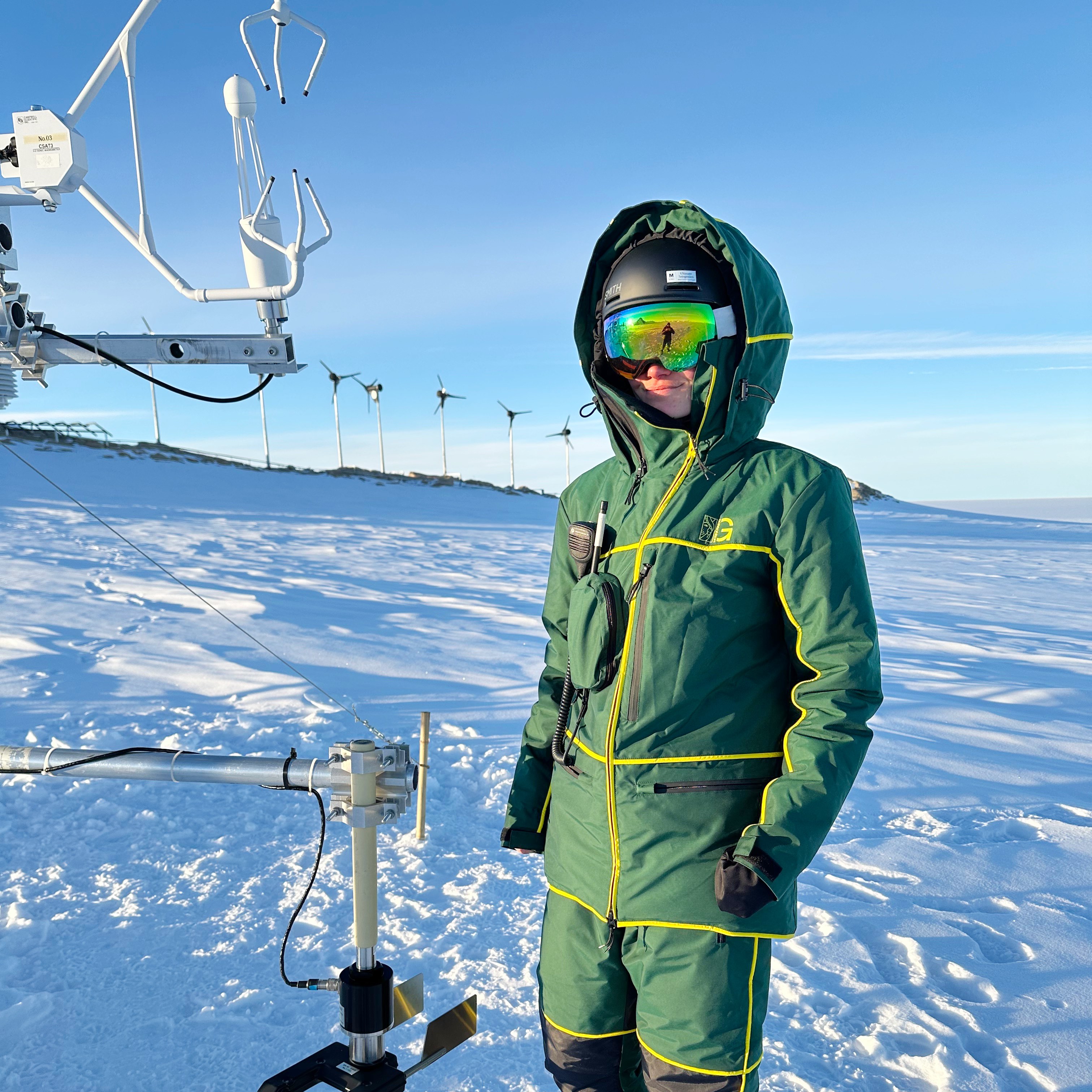 Rainette Engberg (EPFL) with a sonic anemometer at PEA