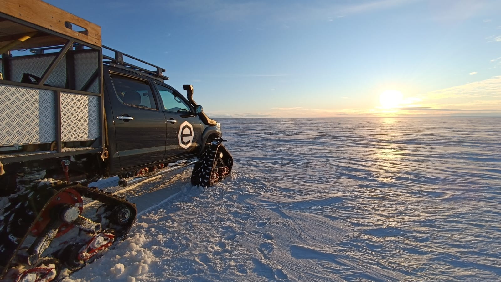 Driving to the coast in our modified Toyota Hilux