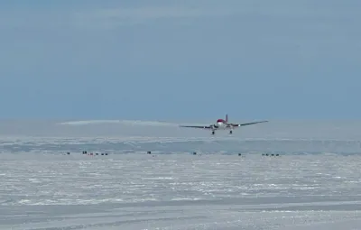 DC-3 arrives at PEA airstrip