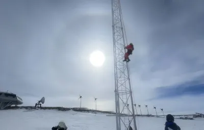 Installing new instrument for EPFL-CRYOS project