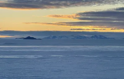 Midnight in Antarctica 