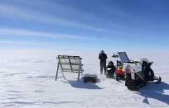 A funny thing happened on the way back from the Antarctic High Plateau